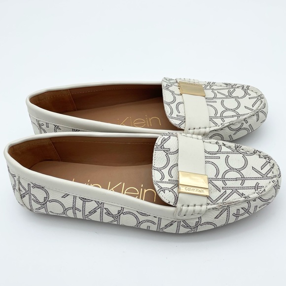 New Calvin Klein Women's Lisa Flat Loafers White Logo size 8US - Picture 3 of 9